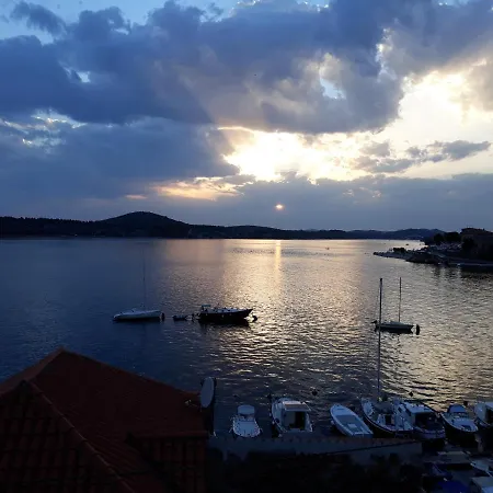 Jela Apartment Sibenik
