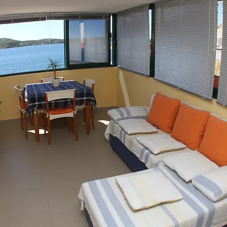 Jela Apartment Sibenik