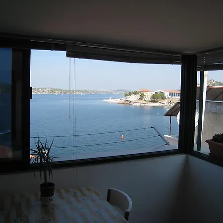 Jela Sibenik